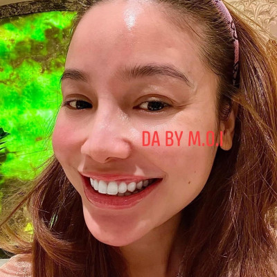 SỮA RỬA MẶT DA BY M.O.I HỒ NGỌC HÀ