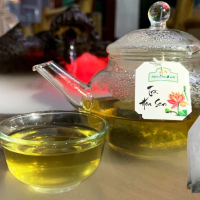 Combo 10 hộp trà túi lọc ướp hoa sen Tân Cương Xanh (20 gói x 2 gram)