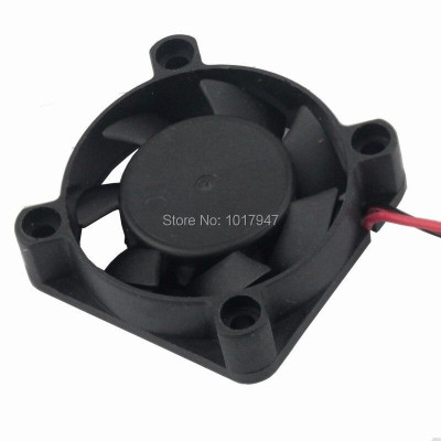 【 Ready stock 】1 Pieces DC 5V 2Pin Brushless Cooling Fan 4010 4cm 40mm 40x40x10mm